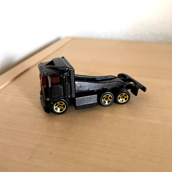 Hot Wheels Semi Cab Truck 1991 Black Vintage Big Rig Mattel 1:64 Diecast Used - Picture 2 of 12